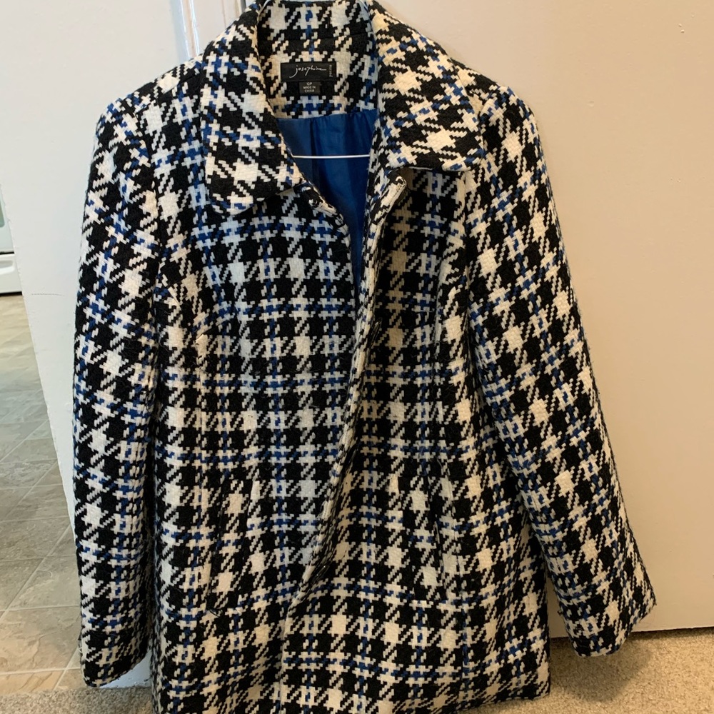Ladies’ Button-Up Winter Coat